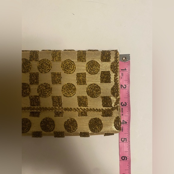 Vintage beaded Gold Clutch Bag - Picture 7 of 7